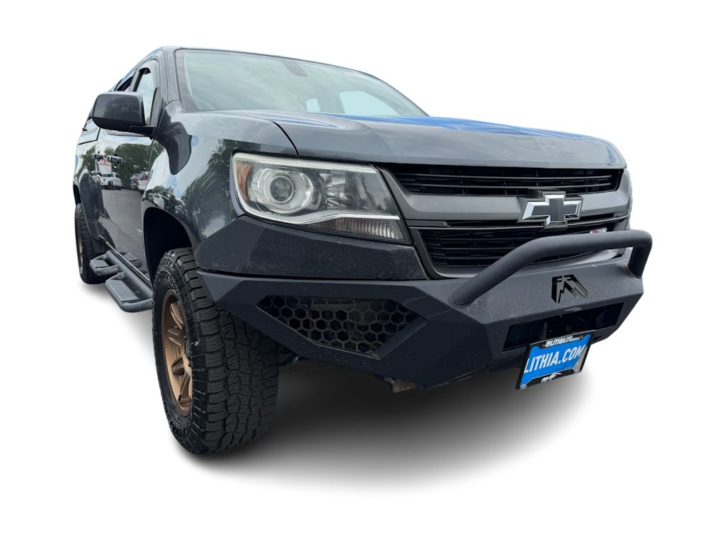 Thumbnail: 2016 Chevrolet Colorado - 3