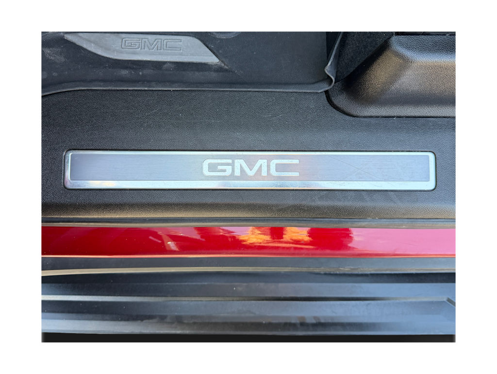 Thumbnail: 2021 GMC Yukon - 26