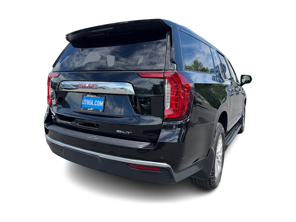 Thumbnail: 2023 GMC Yukon XL - 17