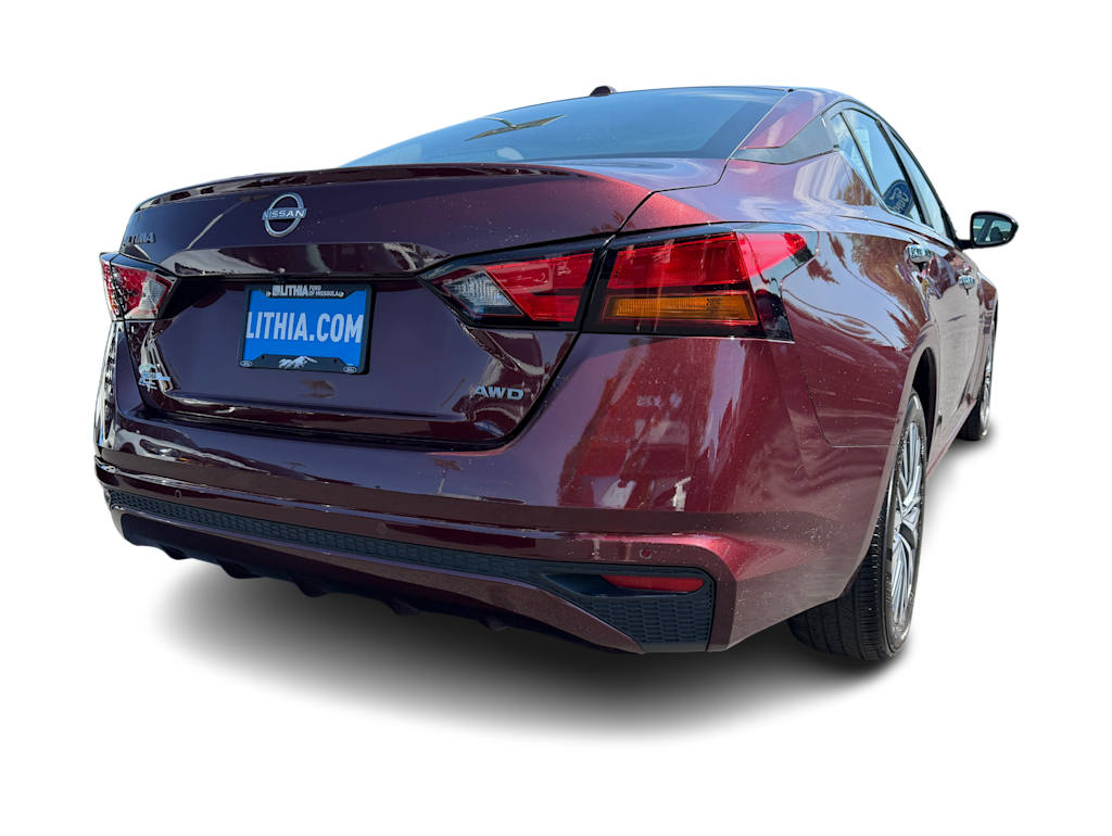 Thumbnail: 2025 Nissan Altima - 19