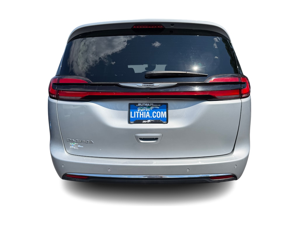 Thumbnail: 2024 Chrysler Pacifica - 3