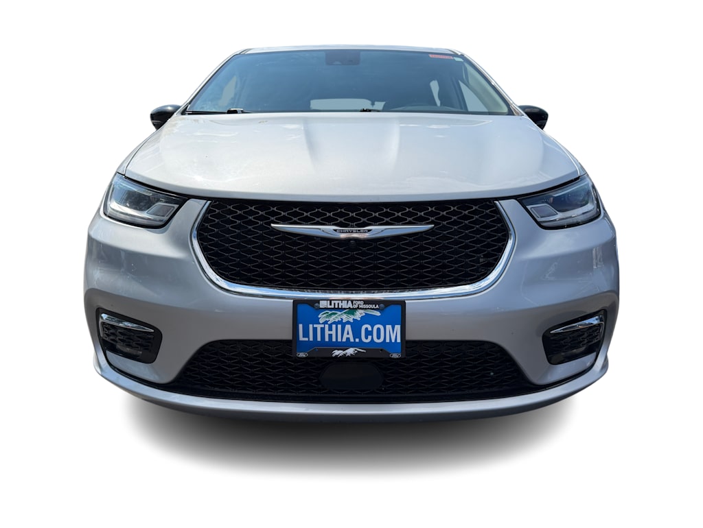 Thumbnail: 2024 Chrysler Pacifica - 4