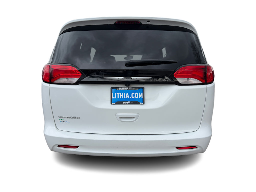 Thumbnail: 2023 Chrysler Voyager - 3