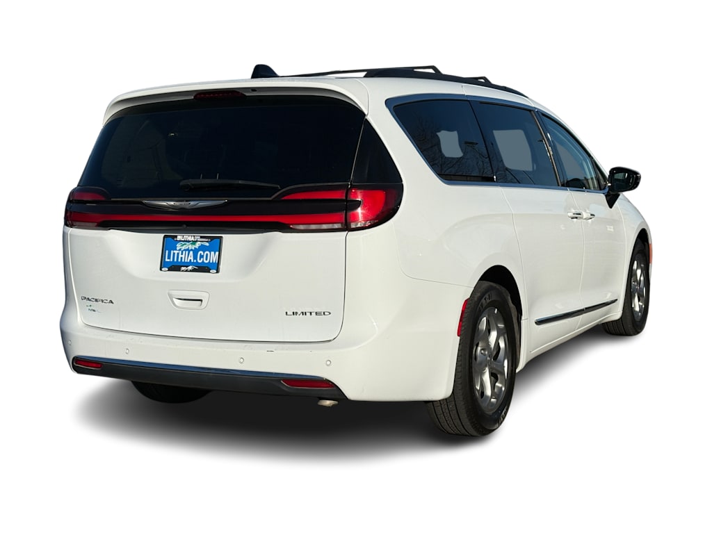 2023 Chrysler Pacifica Limited 18