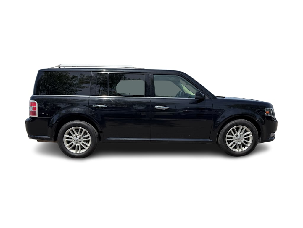 Thumbnail: 2019 Ford Flex - 18