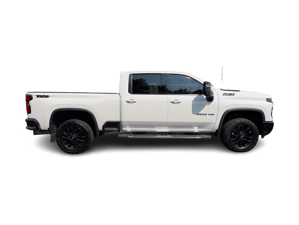 Thumbnail: 2025 Chevrolet Silverado 3500 - 3