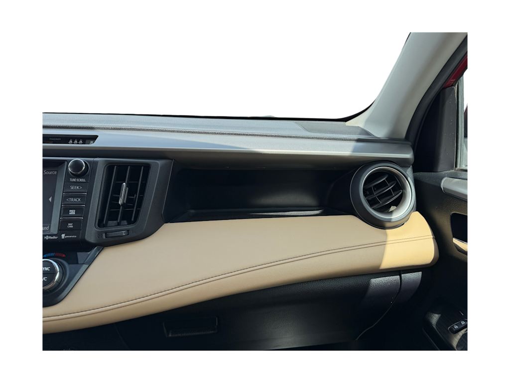 Thumbnail: 2017 Toyota RAV4 - 3