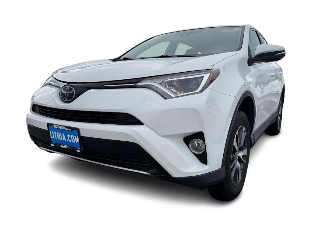 Used 2018 Toyota RAV4 XLE with VIN 2T3WFREV7JW473375 for sale in Casper, WY