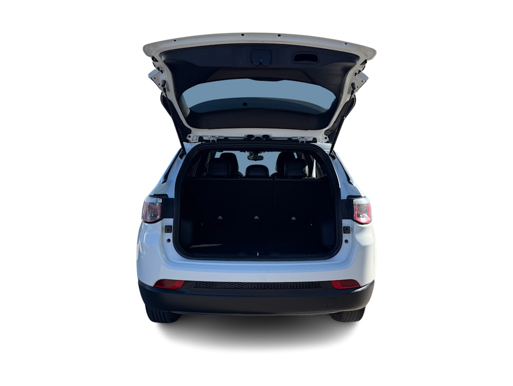 Thumbnail: 2024 Jeep Compass - 16