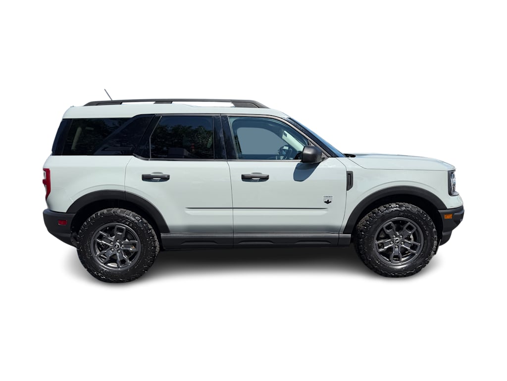 Thumbnail: 2022 Ford Bronco Sport - 17