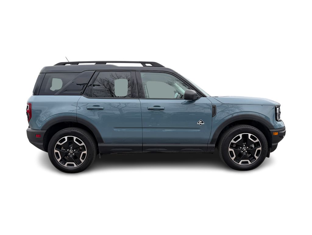 Thumbnail: 2023 Ford Bronco Sport - 17