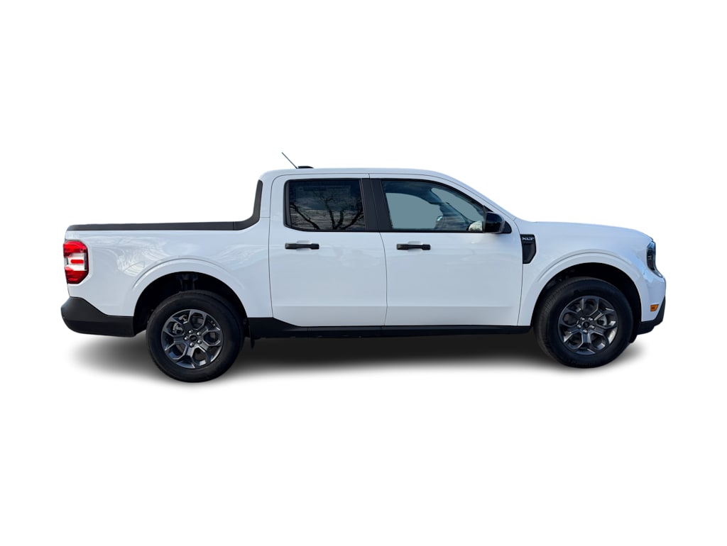 Thumbnail: 2025 Ford Maverick - 17