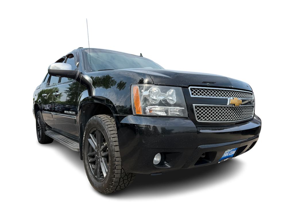 Thumbnail: 2012 Chevrolet Avalanche 1500 - 4