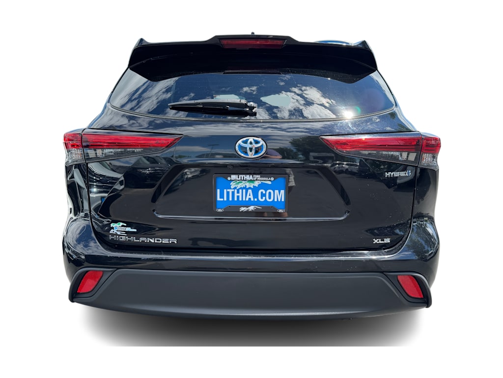 Thumbnail: 2022 Toyota Highlander - 19