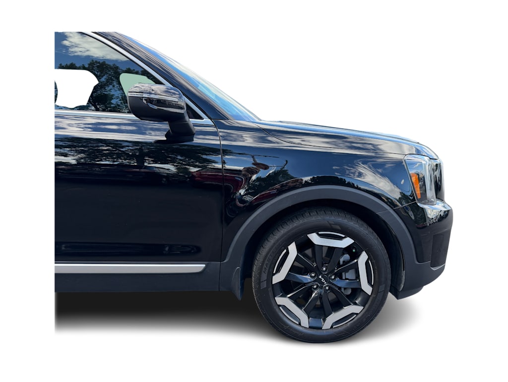 Thumbnail: 2023 Kia Telluride - 17