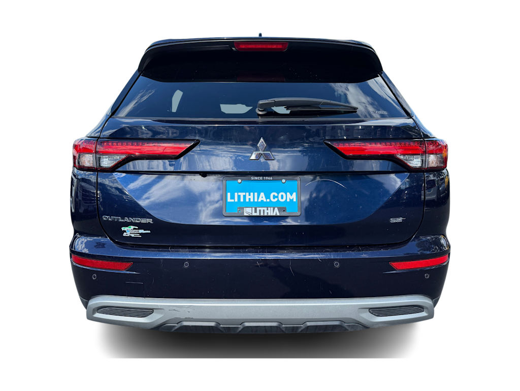 Thumbnail: 2023 Mitsubishi Outlander - 4