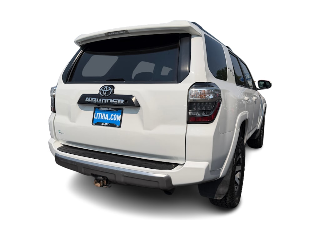 Thumbnail: 2019 Toyota 4Runner - 20