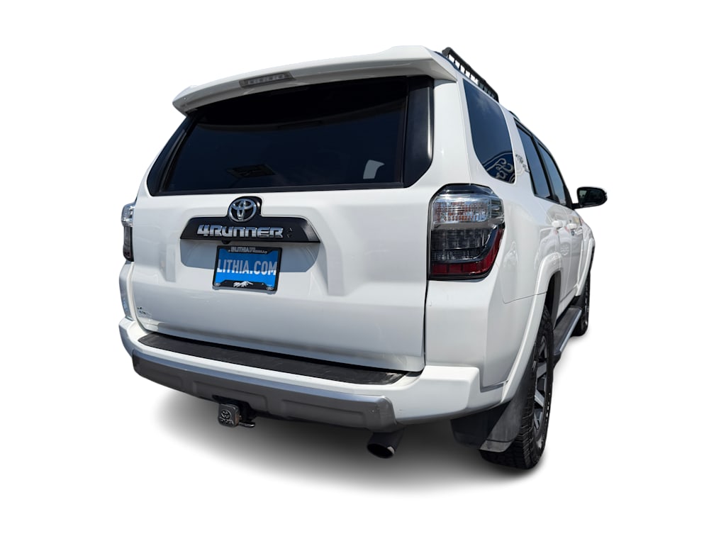 Thumbnail: 2022 Toyota 4Runner - 20