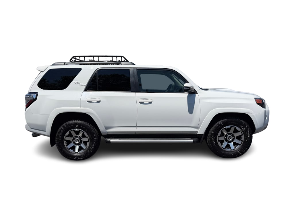 Thumbnail: 2022 Toyota 4Runner - 19