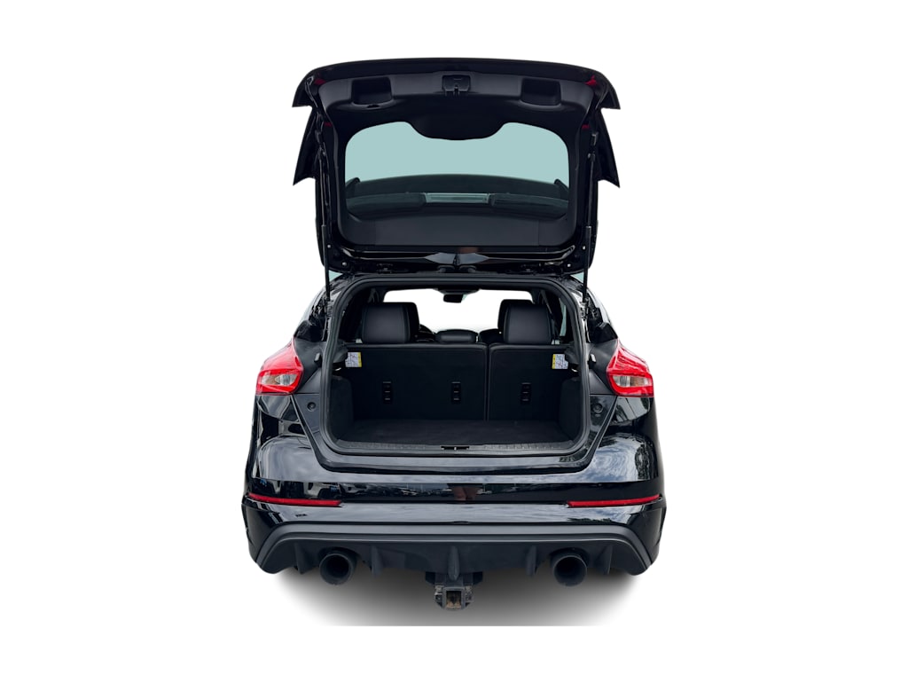 Thumbnail: 2016 Ford Focus - 14