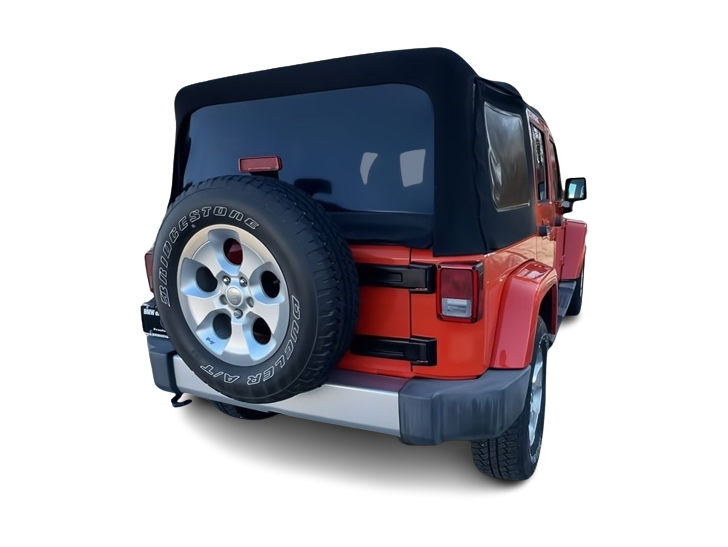 2015 Jeep Wrangler Unlimited Sahara 20