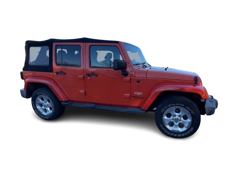 2015 Jeep Wrangler Unlimited Sahara 22