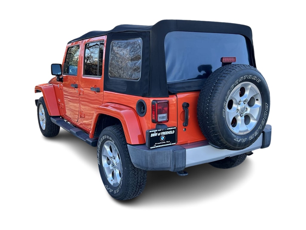 2015 Jeep Wrangler Unlimited Sahara 4