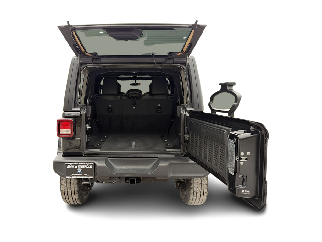 Thumbnail: 2023 Jeep Wrangler - 16