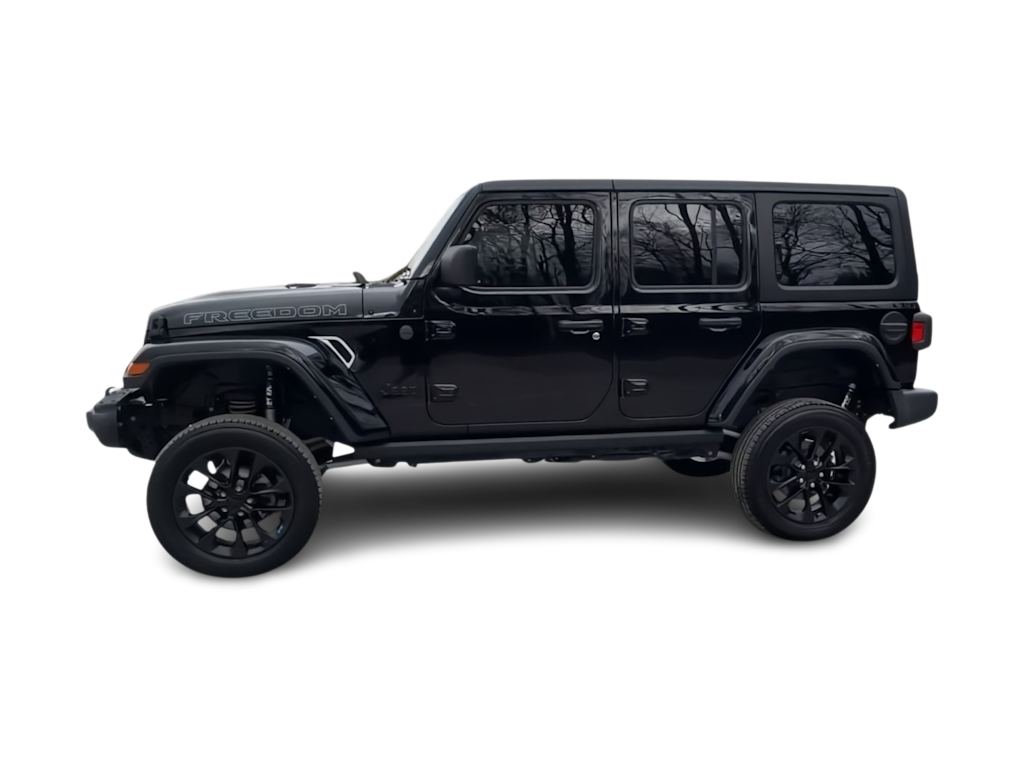 Thumbnail: 2023 Jeep Wrangler - 3