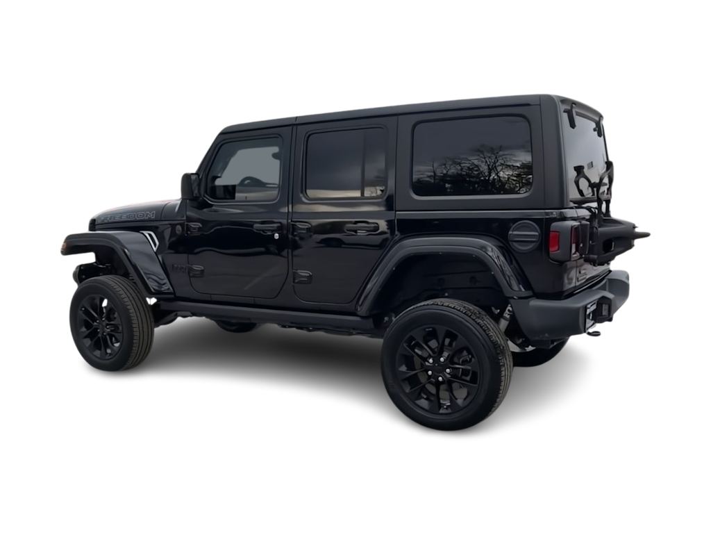 Thumbnail: 2023 Jeep Wrangler - 21