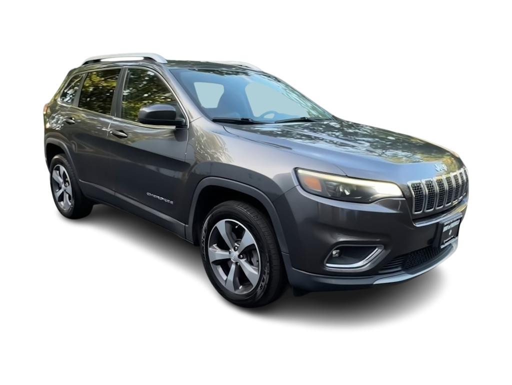 Thumbnail: 2019 Jeep Cherokee - 20