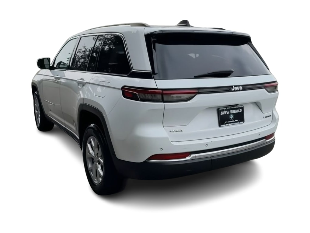 Thumbnail: 2023 Jeep Grand Cherokee - 23