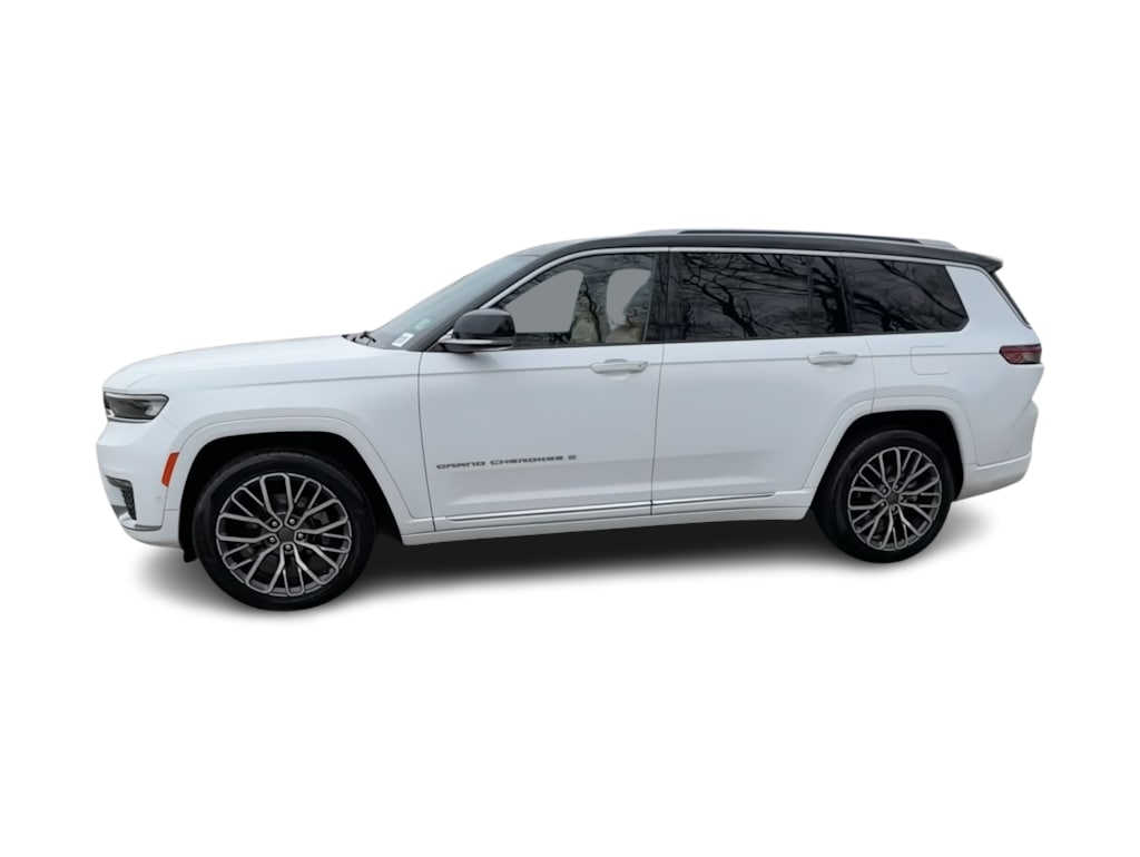 Thumbnail: 2022 Jeep Grand Cherokee L - 3