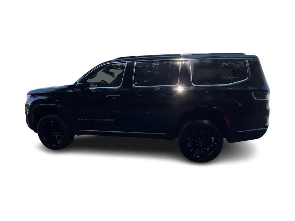 Thumbnail: 2022 Jeep Grand Wagoneer - 3