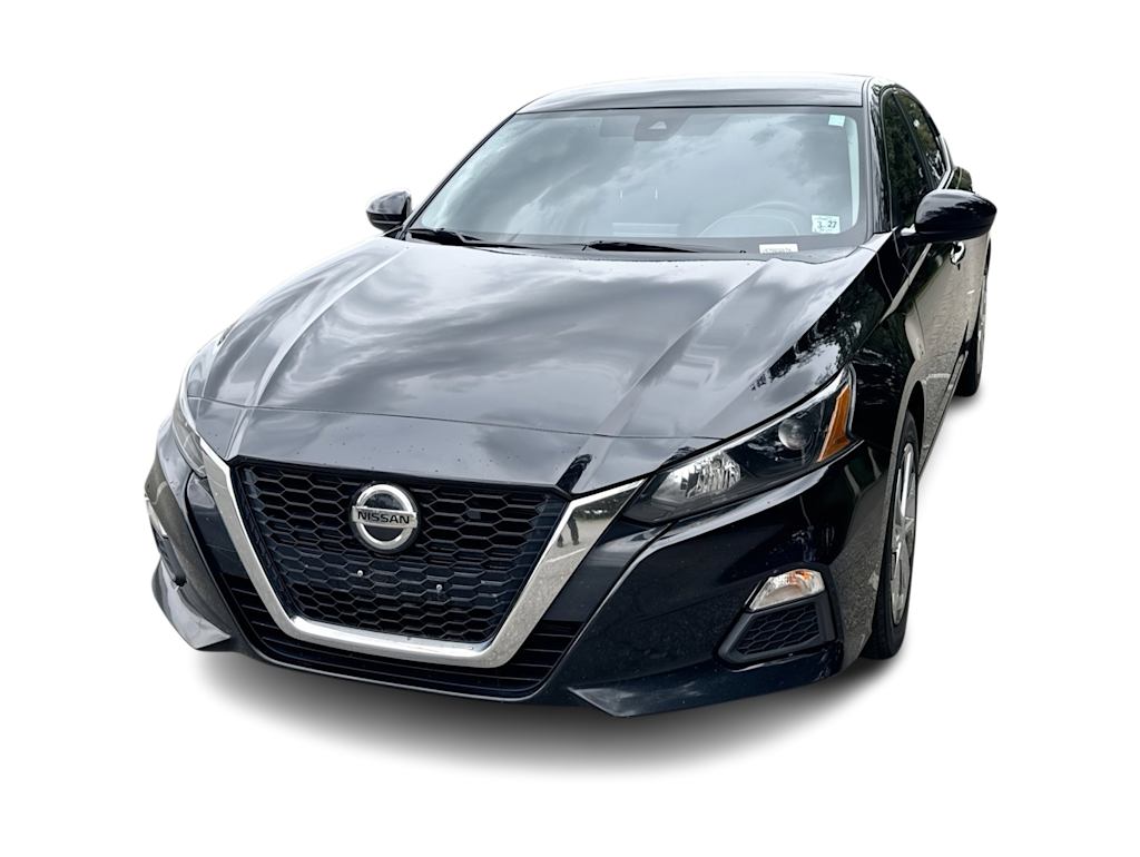 Thumbnail: 2022 Nissan Altima - 6