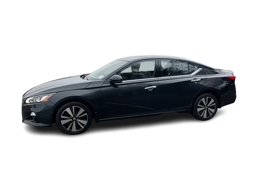 Thumbnail: 2019 Nissan Altima - 3