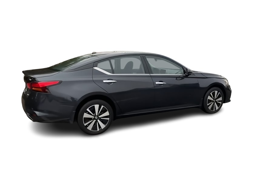 Thumbnail: 2019 Nissan Altima - 20