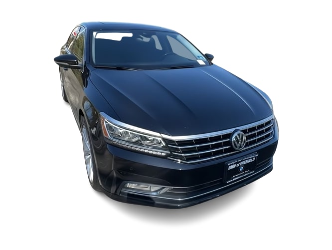 2018 Volkswagen Passat SEL 21