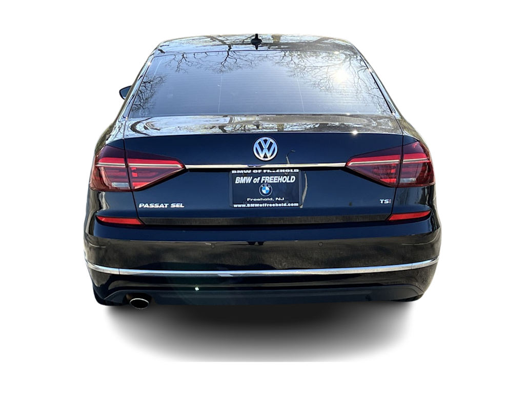 2018 Volkswagen Passat SEL 25
