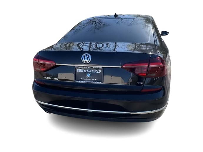 2018 Volkswagen Passat SEL 24
