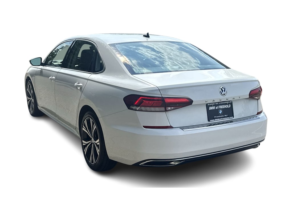 Thumbnail: 2021 Volkswagen Passat - 4