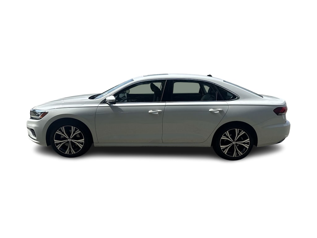 Thumbnail: 2021 Volkswagen Passat - 20