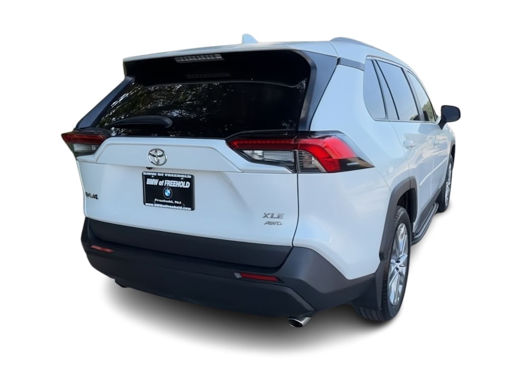 Thumbnail: 2023 Toyota RAV4 - 23