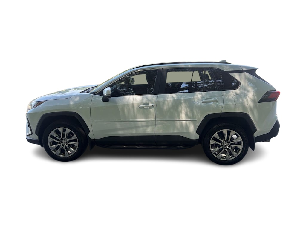 Thumbnail: 2023 Toyota RAV4 - 26