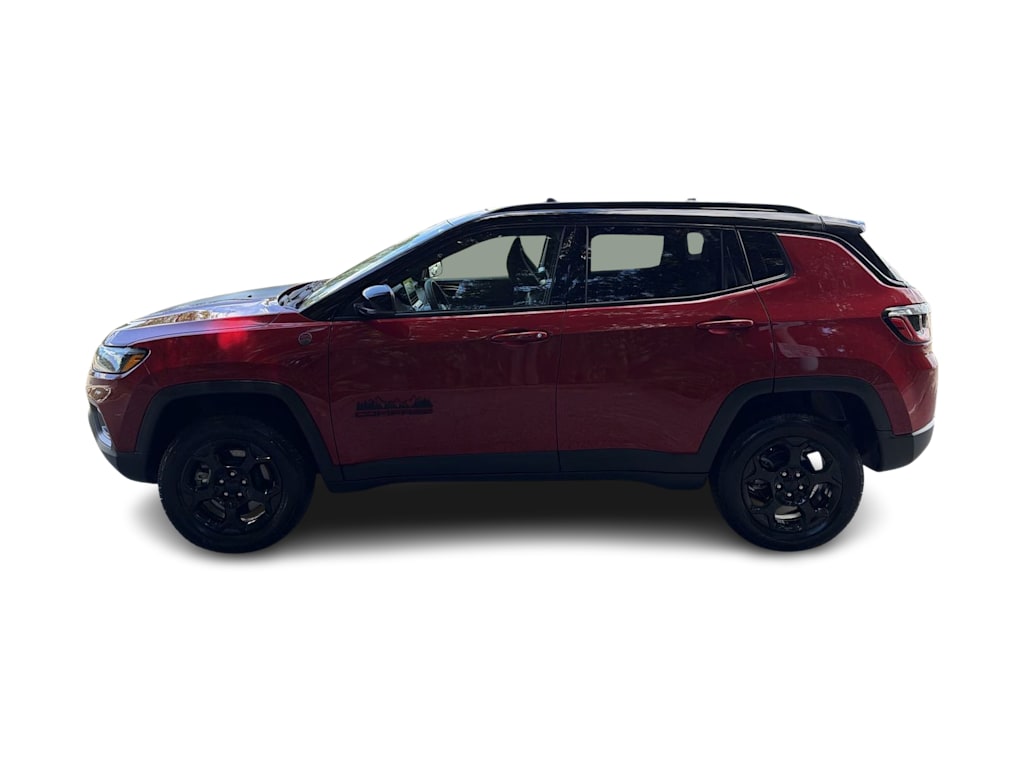Thumbnail: 2023 Jeep Compass - 3