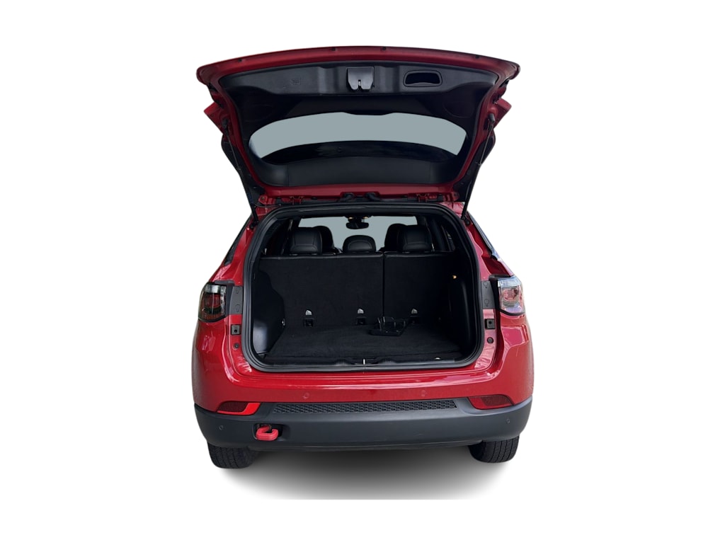 Thumbnail: 2023 Jeep Compass - 18