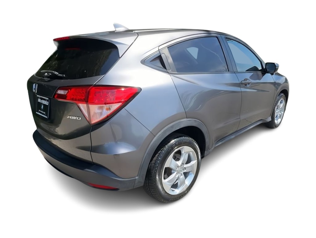 Thumbnail: 2016 Honda HR-V - 24