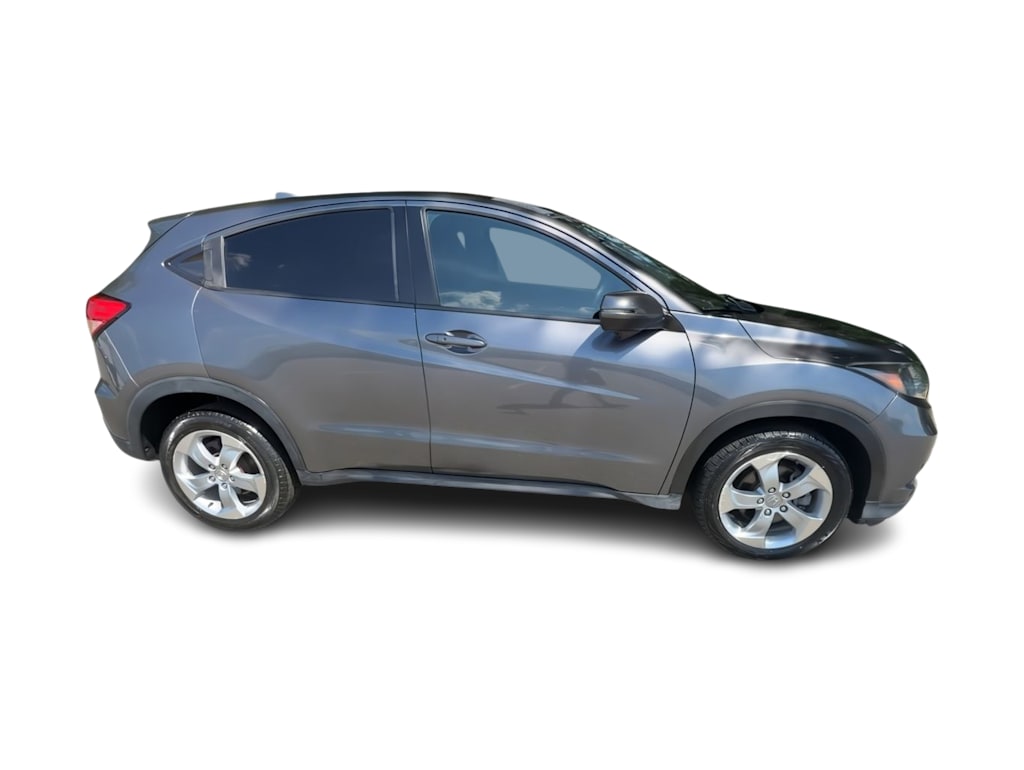 Thumbnail: 2016 Honda HR-V - 25