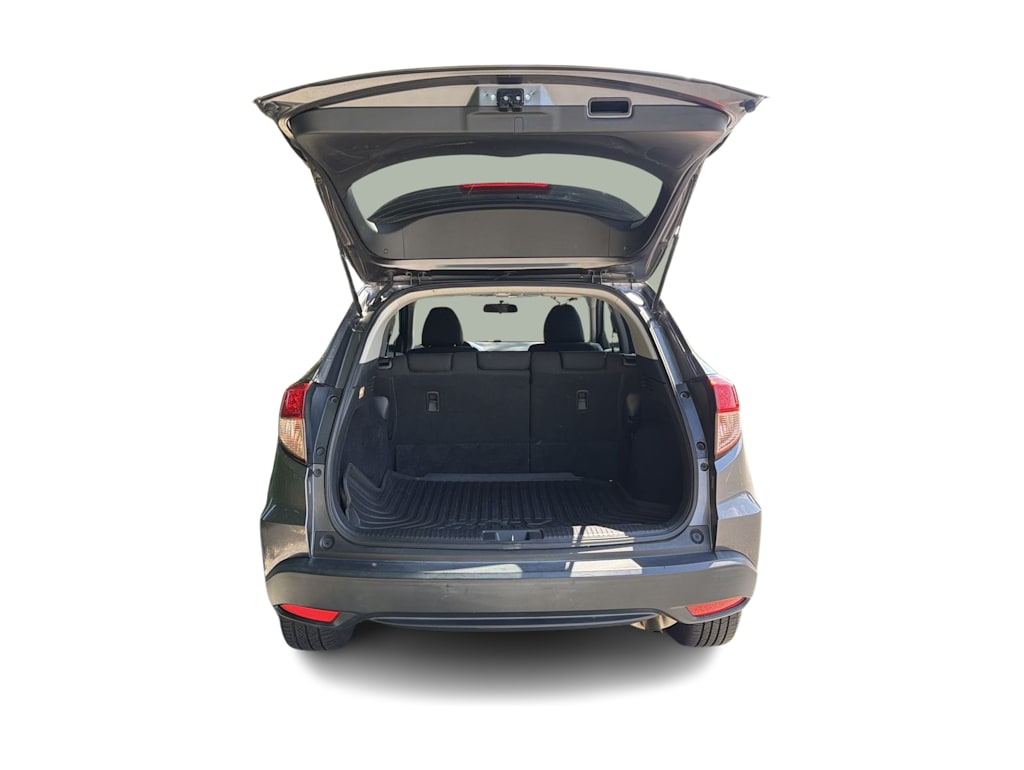 Thumbnail: 2016 Honda HR-V - 18