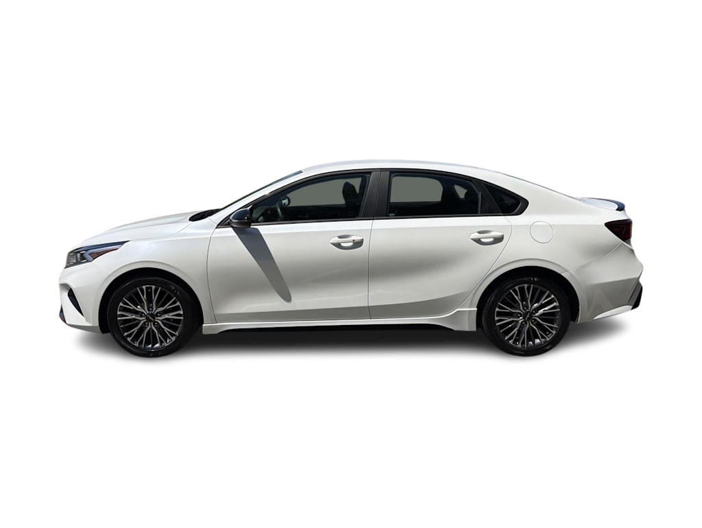 Thumbnail: 2023 Kia Forte - 26